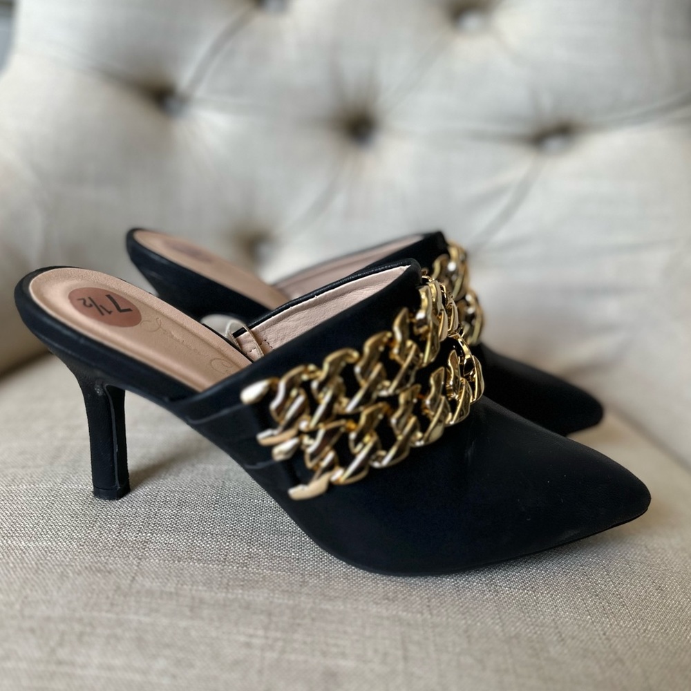 Jessica Carlyle mules